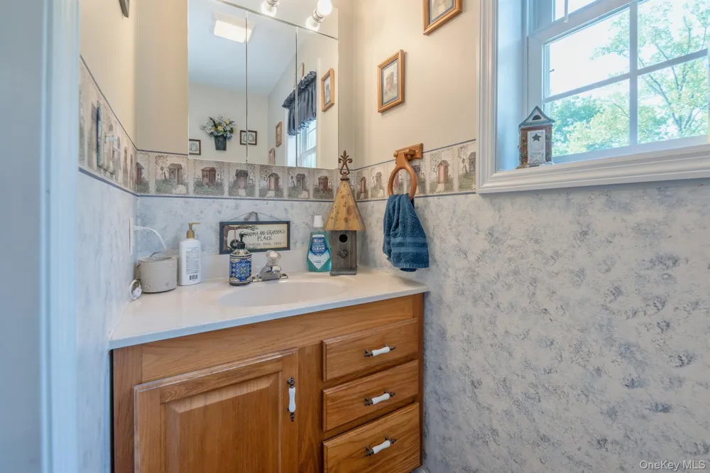 188 Rogers Street Ulster Park, NY 12487