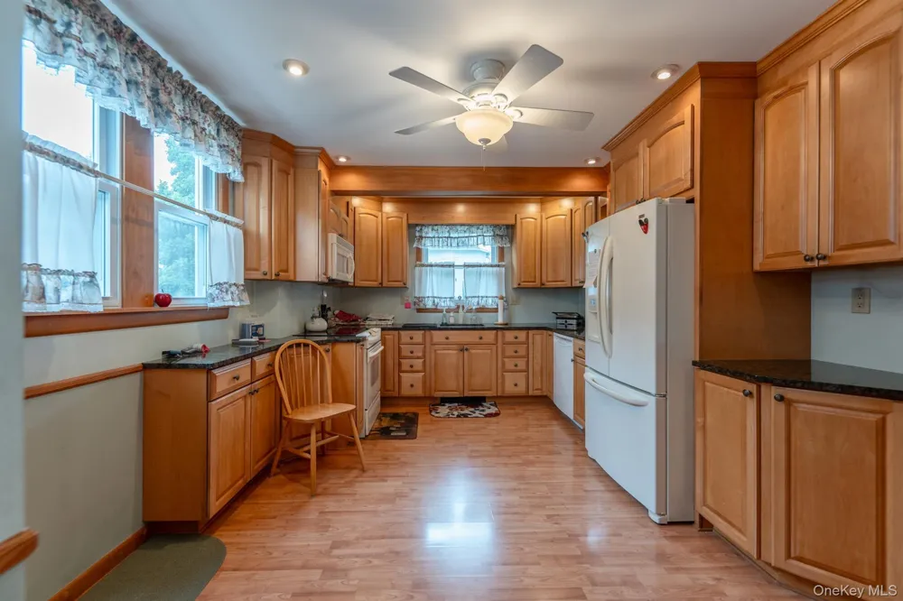 284 Clifton Avenue Kingston, NY 12401