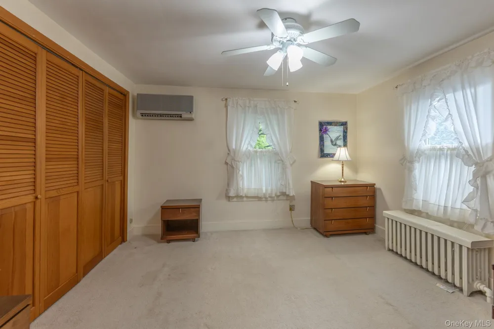 284 Clifton Avenue Kingston, NY 12401