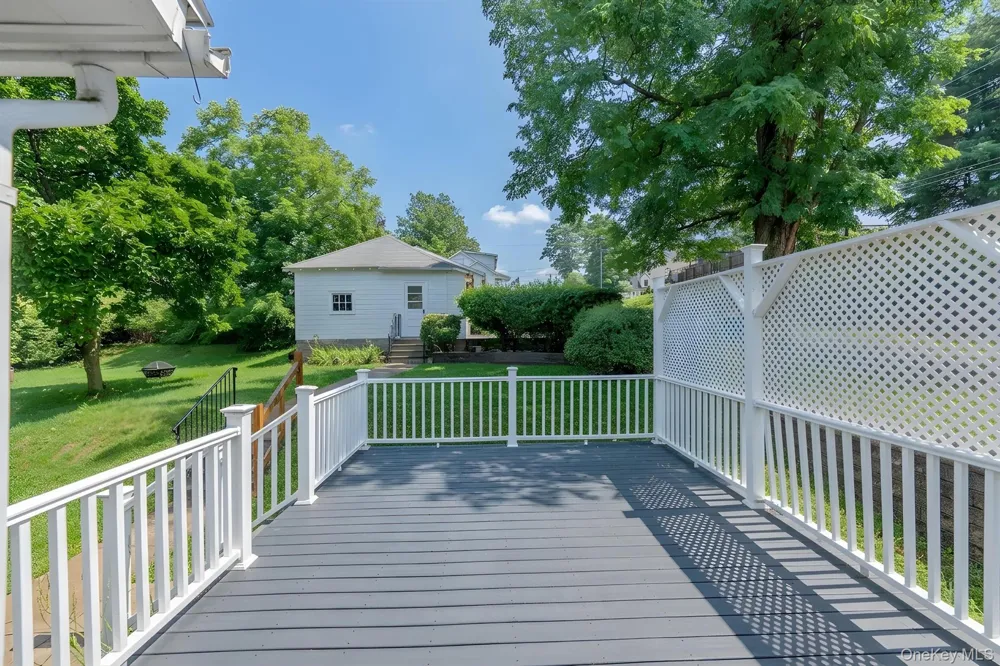 284 Clifton Avenue Kingston, NY 12401