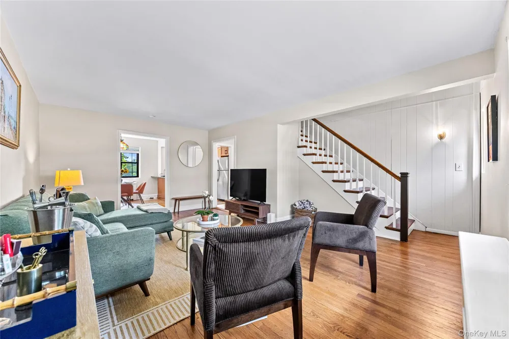 20 Manchester Road #2L Eastchester, NY 10709