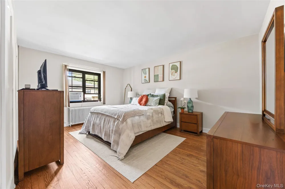20 Manchester Road #2L Eastchester, NY 10709