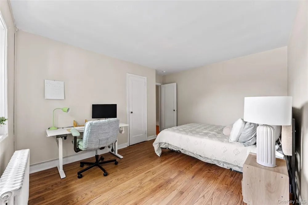 20 Manchester Road #2L Eastchester, NY 10709