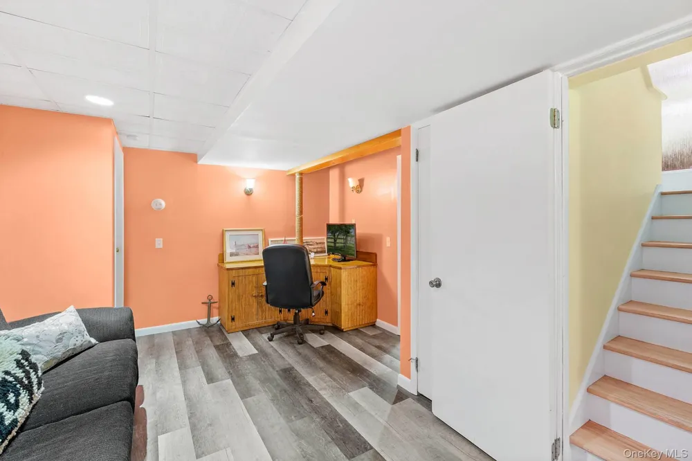 14 Hoover Court Montauk, NY 11954