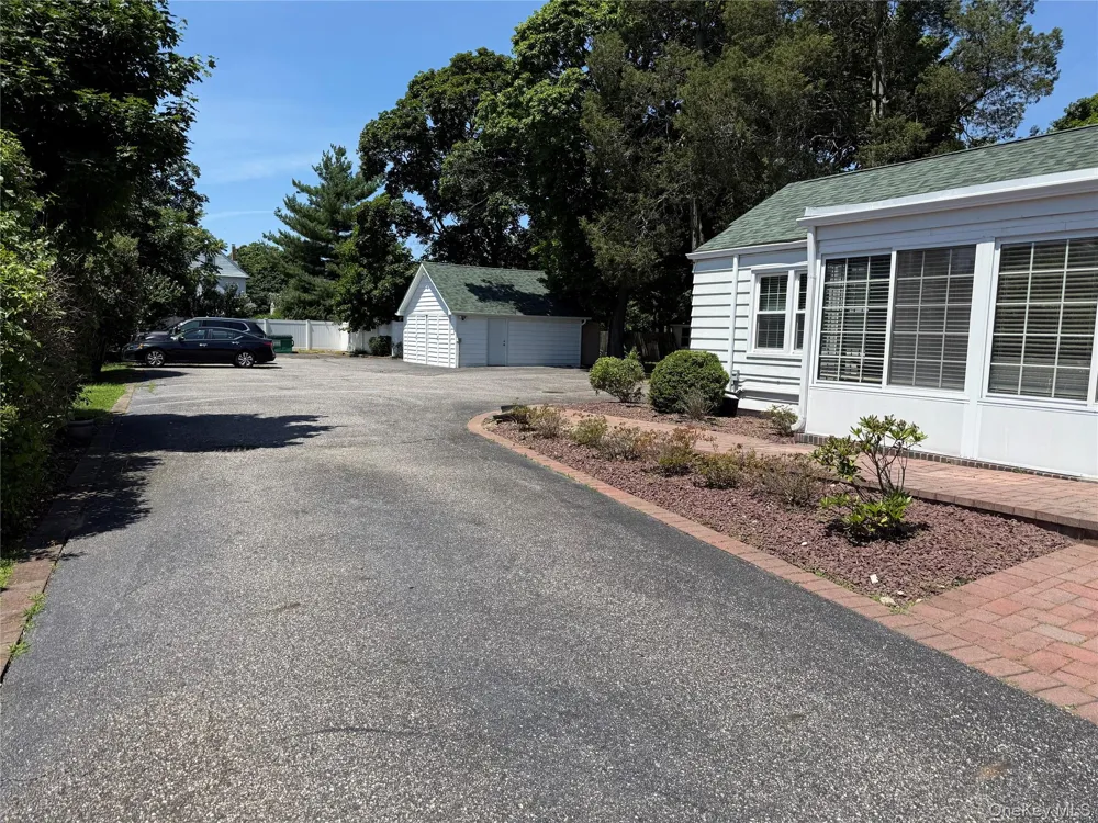 156 Ocean Avenue Patchogue, NY 11772