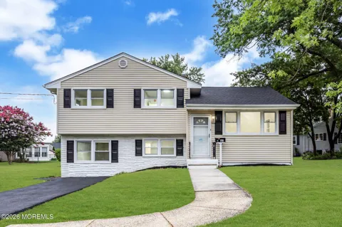 11 Pleasant Valley Drive