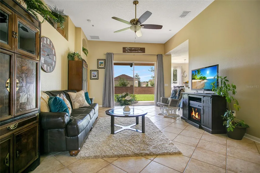 442 HOME GROVE DRIVE Winter Garden, FL 34787
