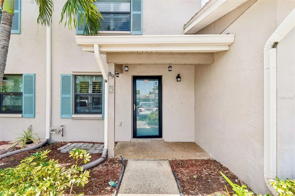 2131 RIDGE ROAD S #99 Largo, FL 33778