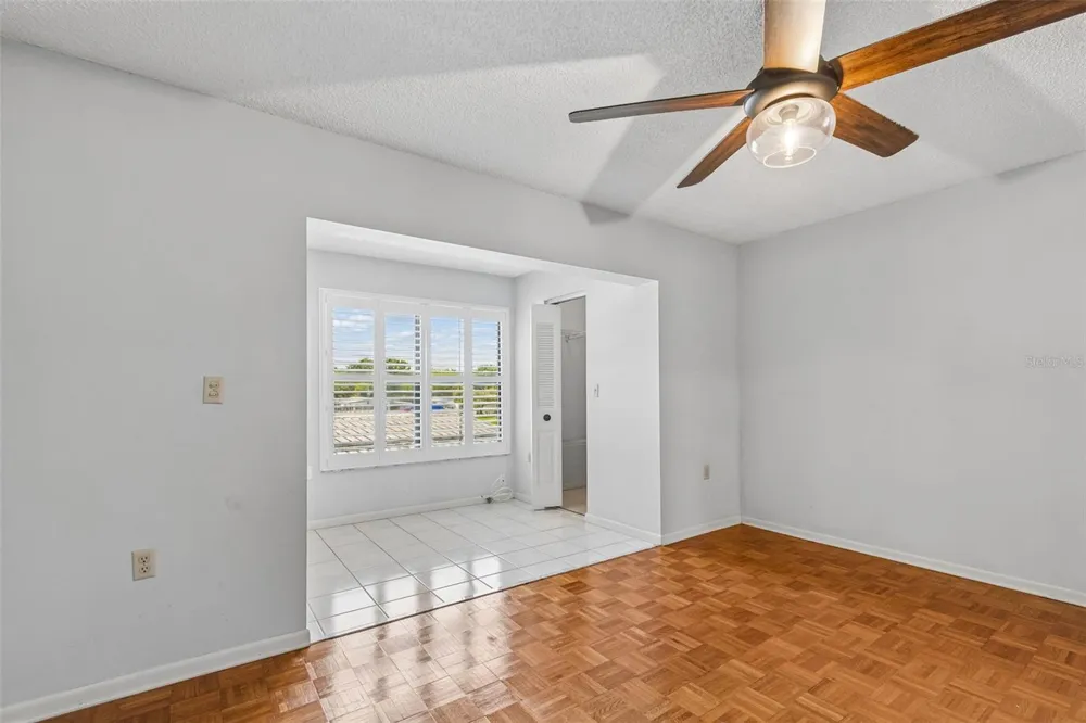 2131 RIDGE ROAD S #99 Largo, FL 33778