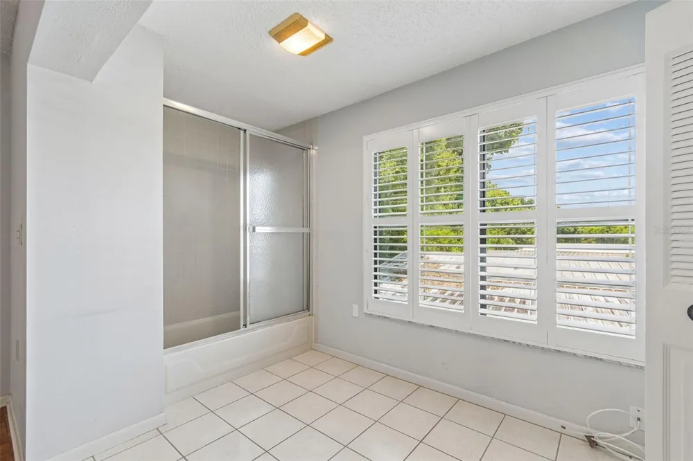 2131 RIDGE ROAD S #99 Largo, FL 33778