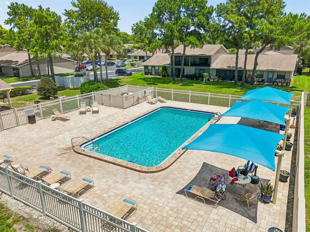 2131 RIDGE ROAD S #99 Largo, FL 33778