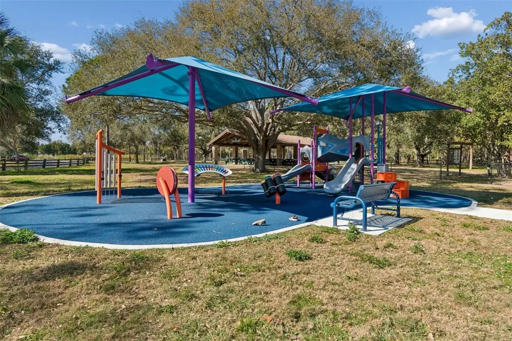 2131 RIDGE ROAD S #99 Largo, FL 33778