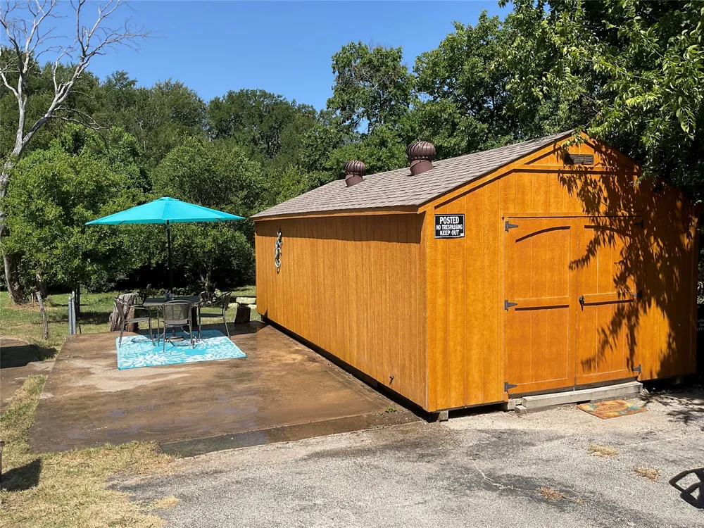 111 Canyon Drive Whitney, TX 76692