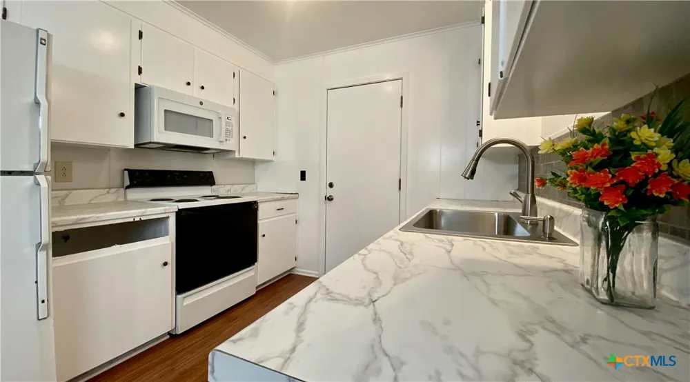 505 Buttercup #507 New Braunfels, TX 78130