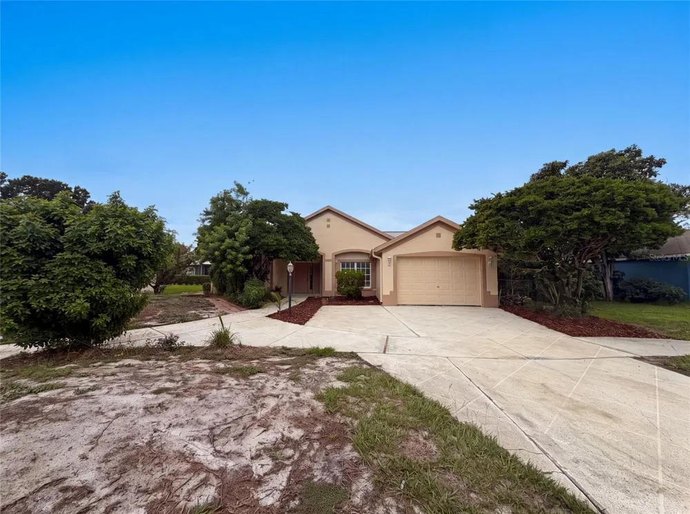 5217 PONCE DE LEON BOULEVARD Sebring, FL 33872