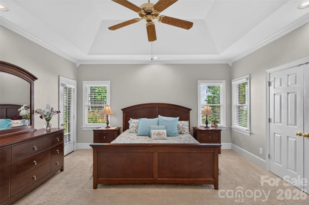 5301 Woodridge Drive Monroe, NC 28110