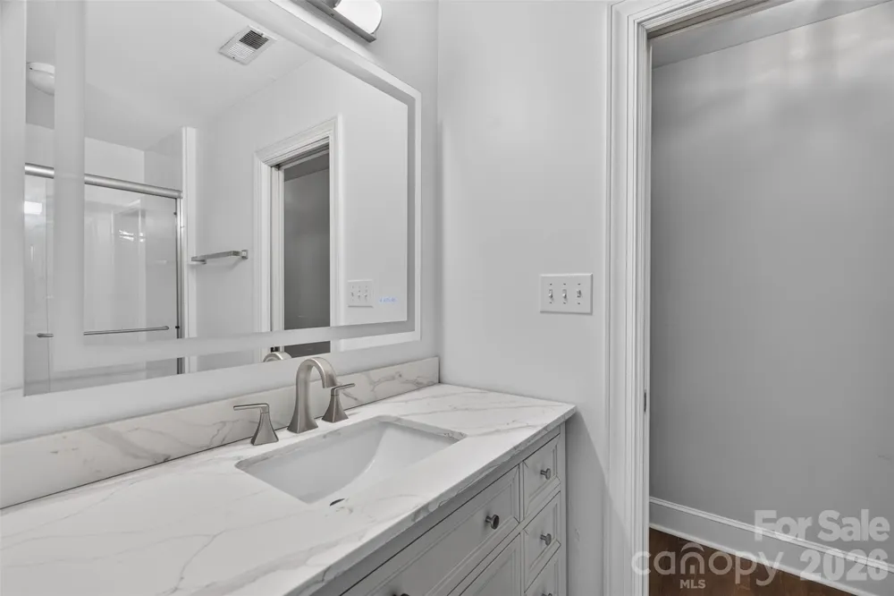 5301 Woodridge Drive Monroe, NC 28110