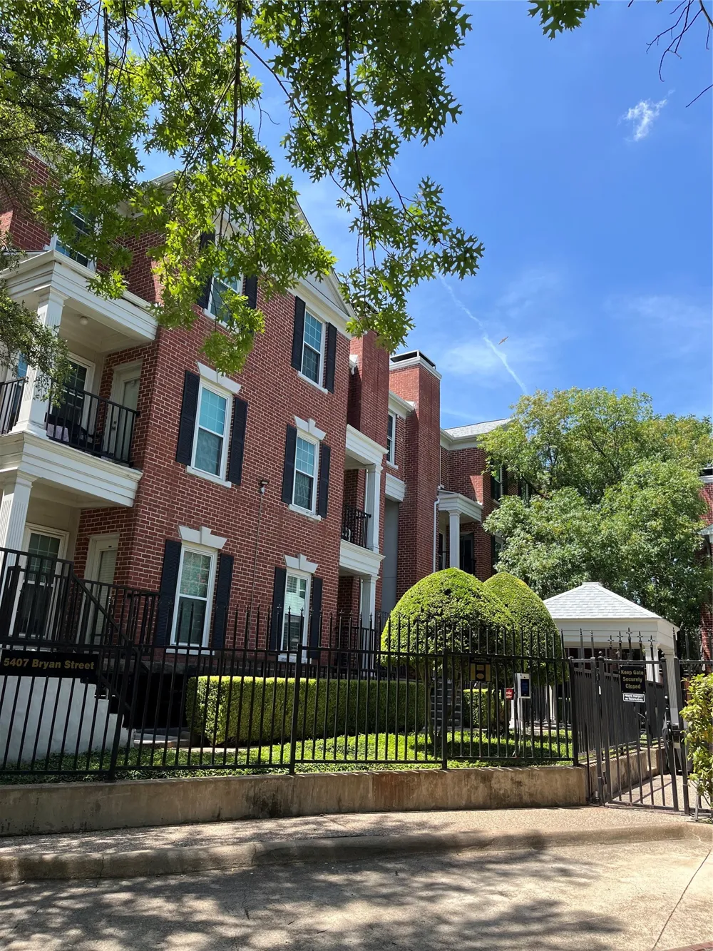 5407 Bryan Street #A206 Dallas, TX 75206