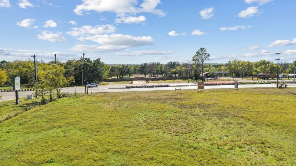 2101 Fort Worth Highway Weatherford, TX 76086
