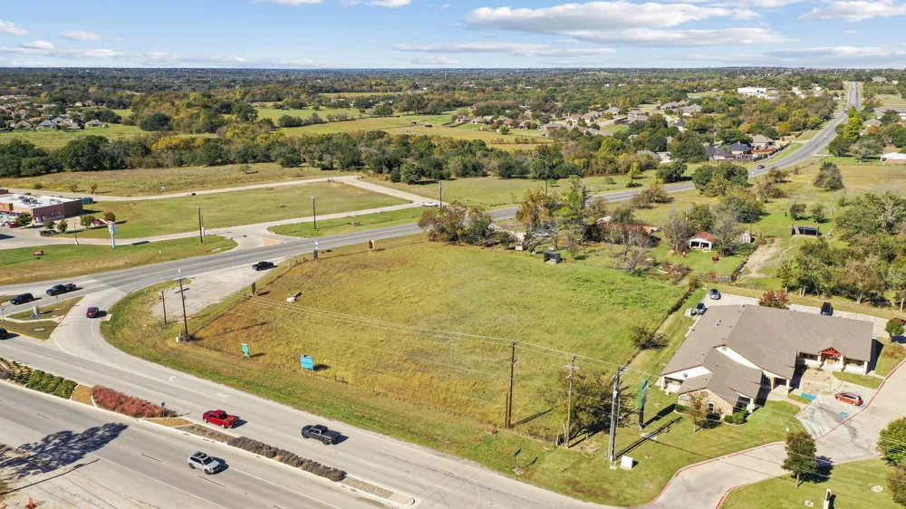 2101 Fort Worth Highway Weatherford, TX 76086