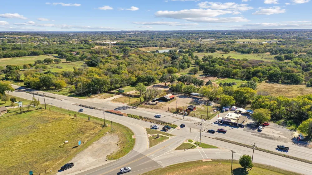 2101 Fort Worth Highway Weatherford, TX 76086