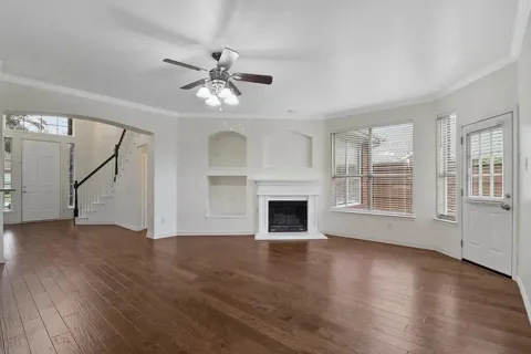 1525 Dimmit Drive