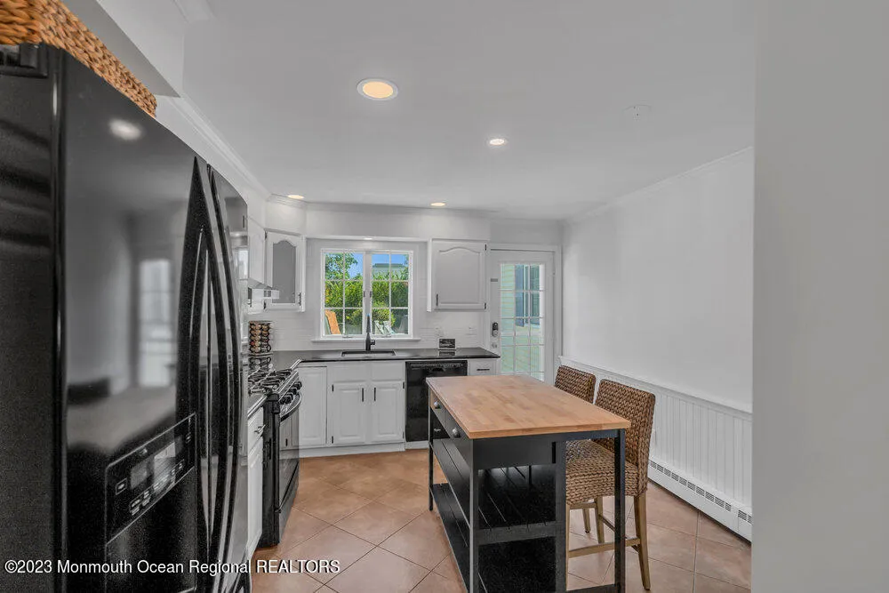 64 Curtis Avenue Manasquan, NJ 08736