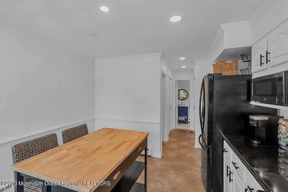 64 Curtis Avenue Manasquan, NJ 08736