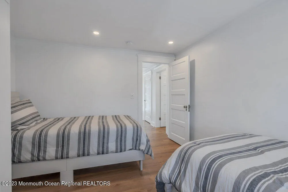 64 Curtis Avenue Manasquan, NJ 08736