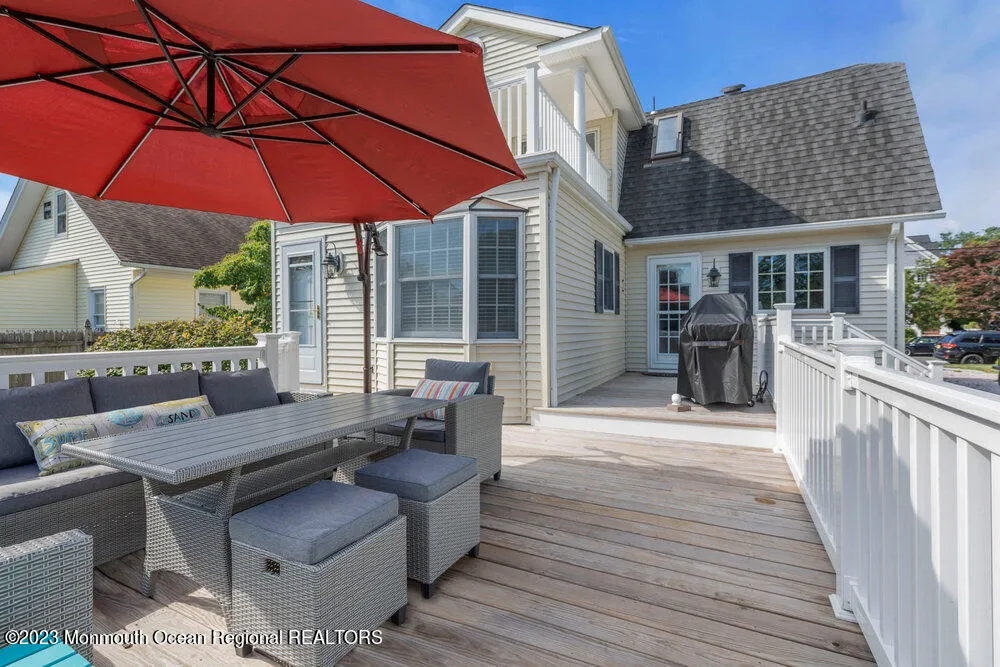64 Curtis Avenue Manasquan, NJ 08736