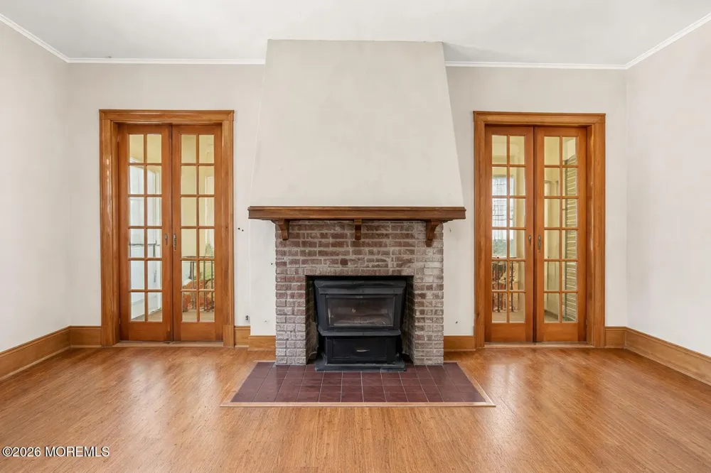 400 Grassmere Avenue Interlaken, NJ 07712