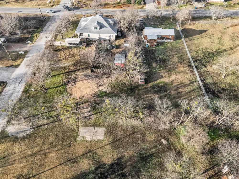 605 E Adams Street Itasca, TX 76055