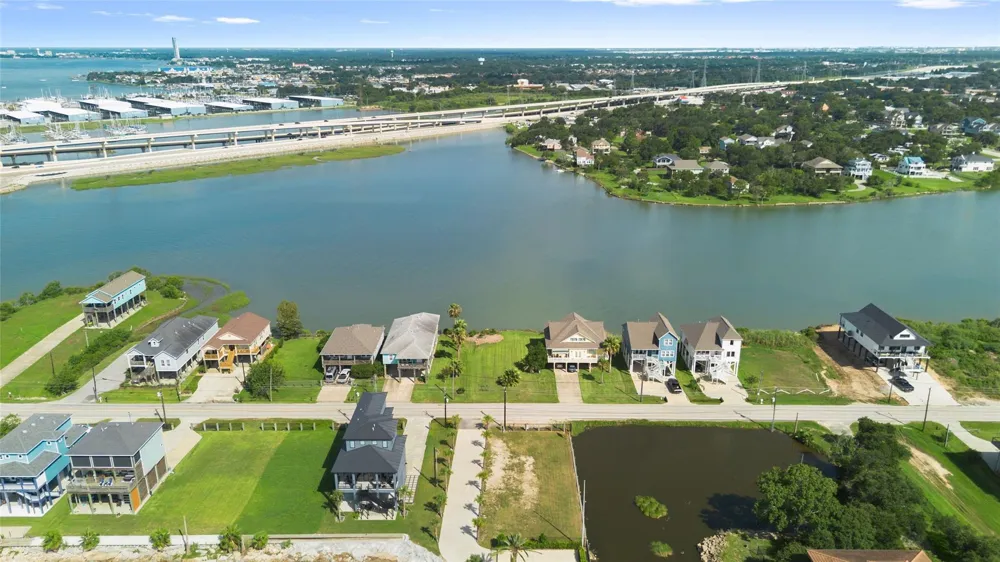 802 Todville Road Seabrook, TX 77586