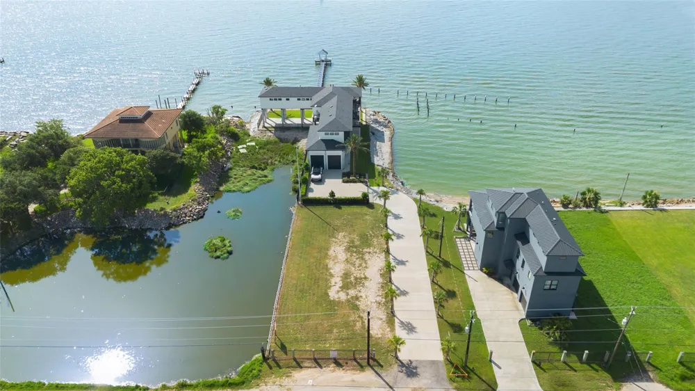 802 Todville Road Seabrook, TX 77586