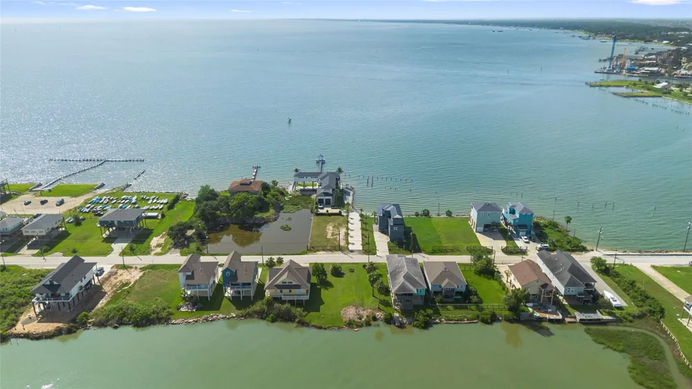 802 Todville Road Seabrook, TX 77586