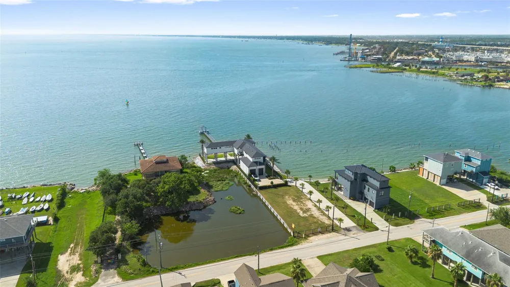 802 Todville Road Seabrook, TX 77586