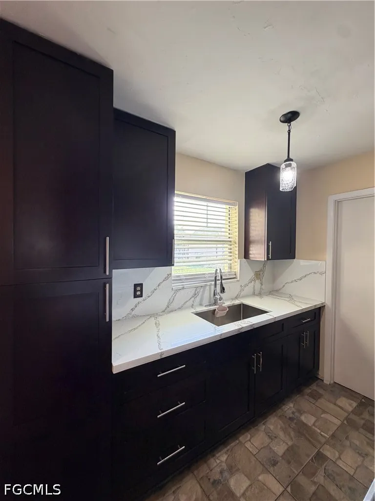 W Alverdez Avenue Clewiston, FL 33440