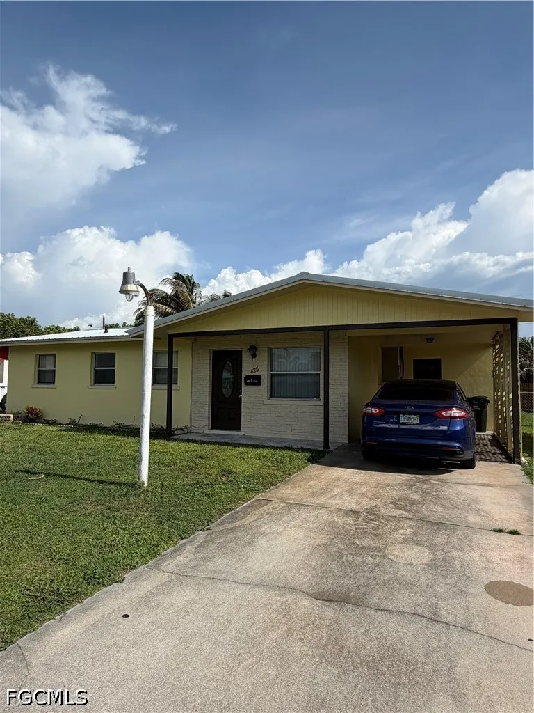 W Alverdez Avenue Clewiston, FL 33440