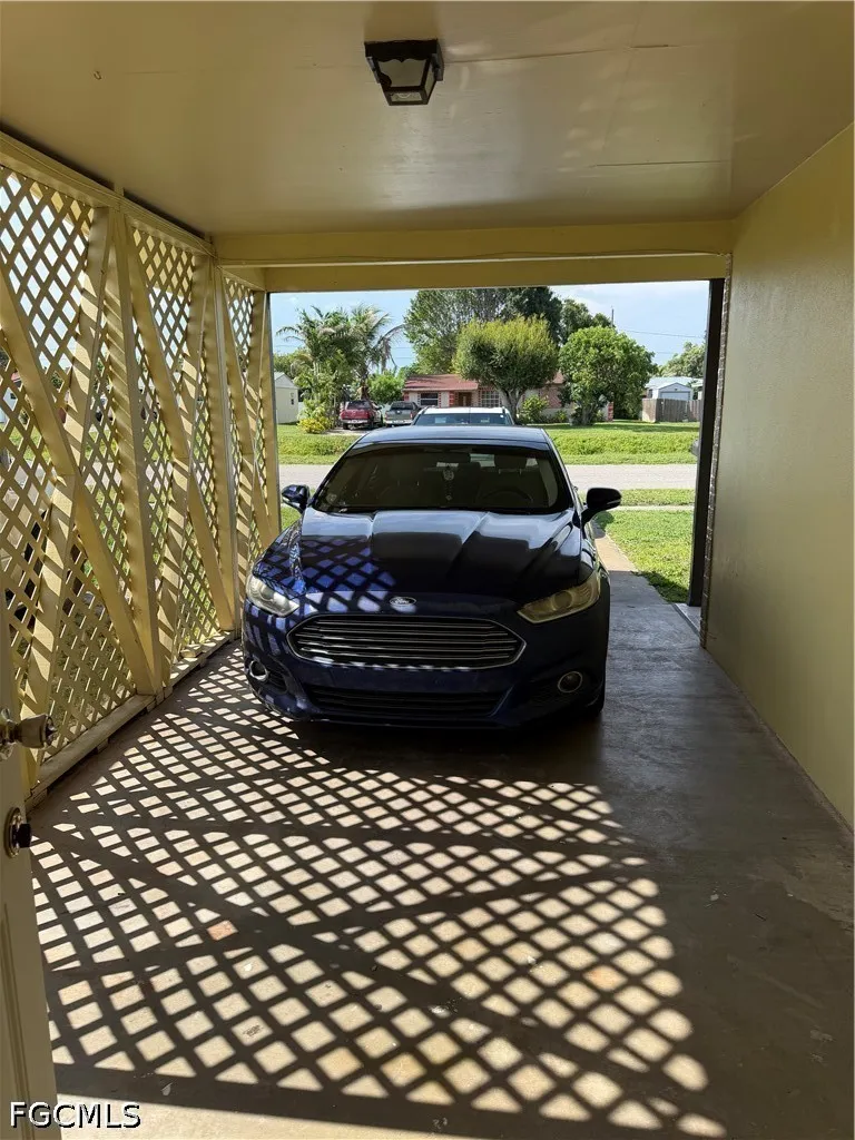 W Alverdez Avenue Clewiston, FL 33440