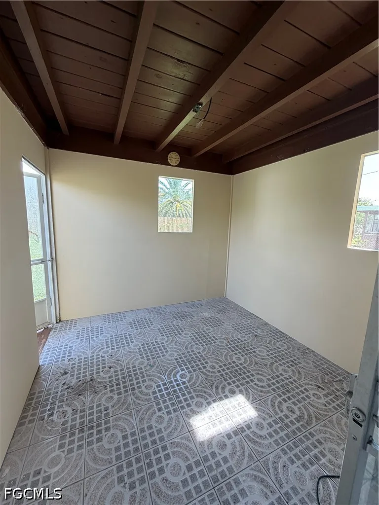 W Alverdez Avenue Clewiston, FL 33440
