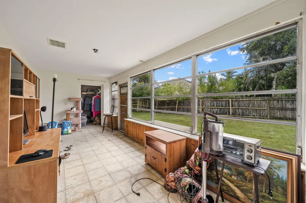119 Lakeside Circle Jupiter, FL 33458