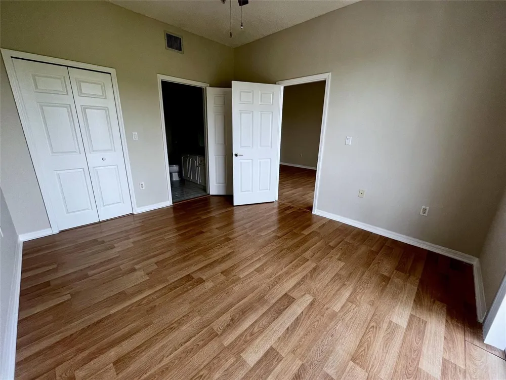 7085 NOVA DRIVE #311 Davie, FL 33317