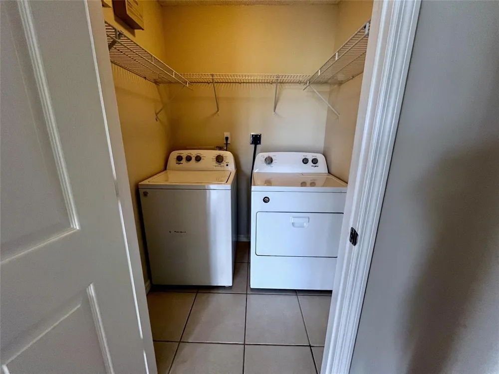 7085 NOVA DRIVE #311 Davie, FL 33317