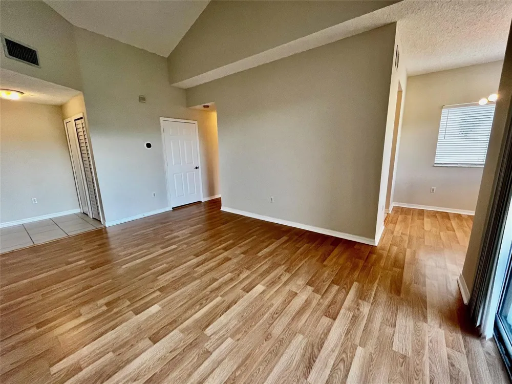 7085 NOVA DRIVE #311 Davie, FL 33317
