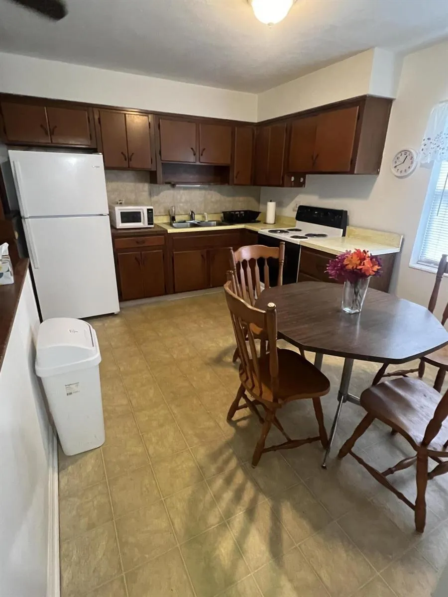1622 NE Maureen Court Jensen Beach, FL 34957