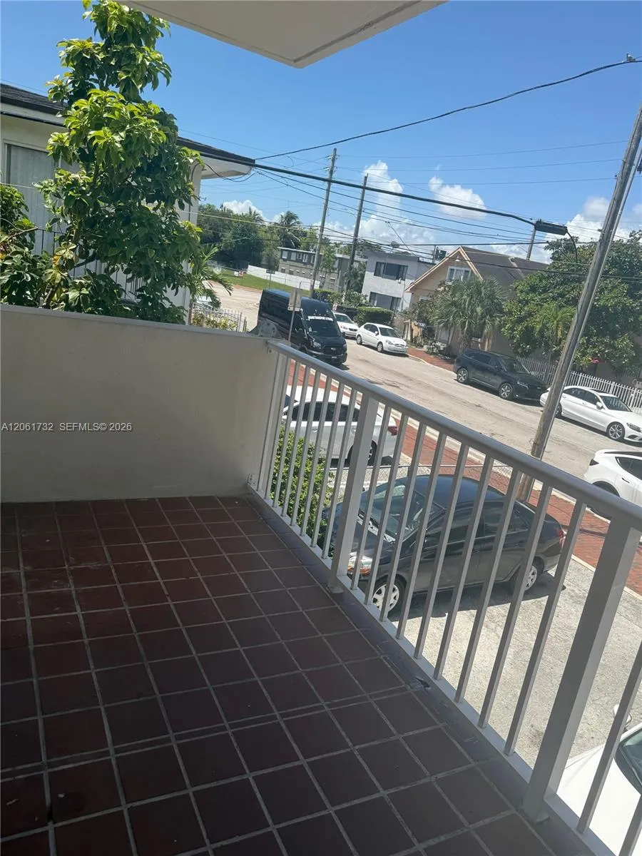 621 SW 15th Ave #1 Miami, FL 33135
