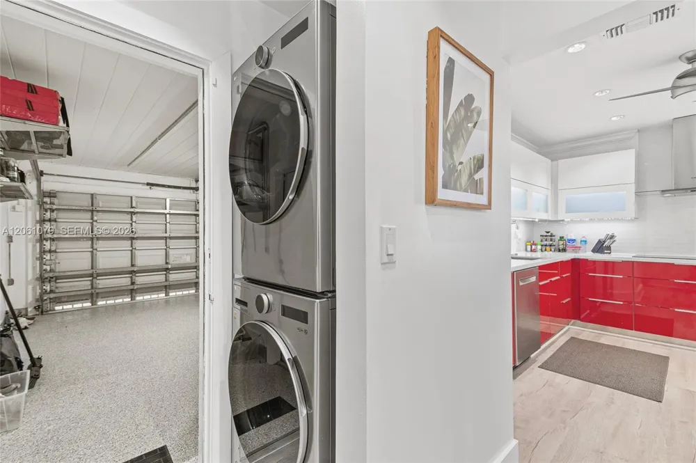 2207 NE 16th Ave Wilton Manors, FL 33305
