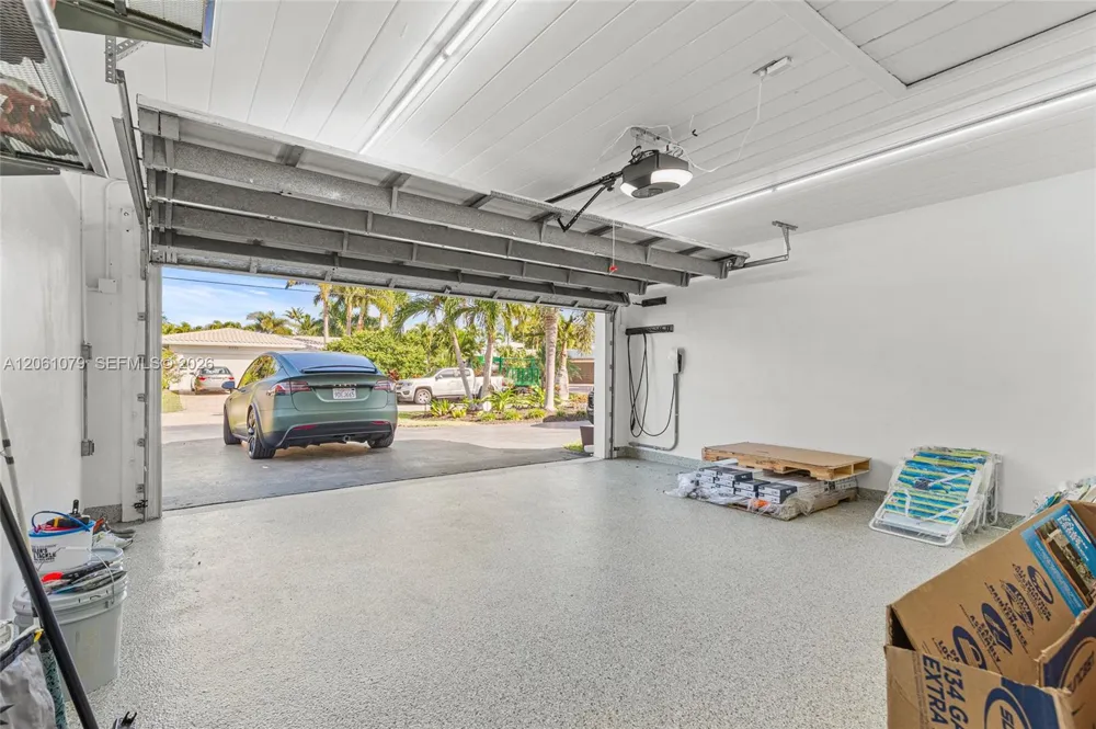 2207 NE 16th Ave Wilton Manors, FL 33305