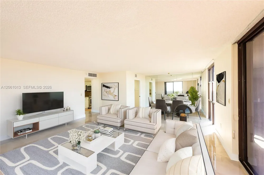600 Biltmore Way #1014 Coral Gables, FL 33134