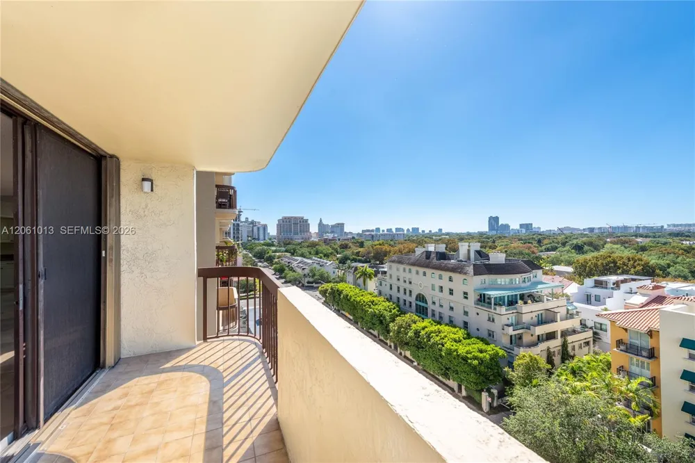 600 Biltmore Way #1014 Coral Gables, FL 33134